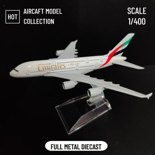 1:400 Metal Airplane Replica